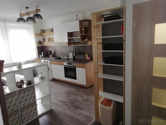 Prenájom 2 izb (64 m2) na ulici Trieda SNP - 6