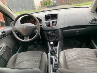 Peugeot 206+ - 6