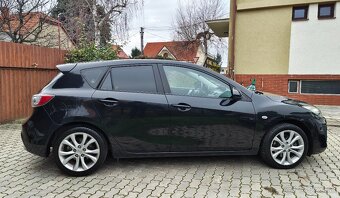 • MAZDA 3 2.0i, GTA, 111 kW, benzín, 6-st. manuál, 2009 • - 6