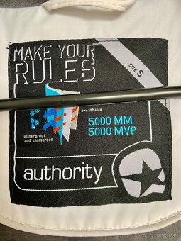 Zimná dámska bunda, veľ. S - 6