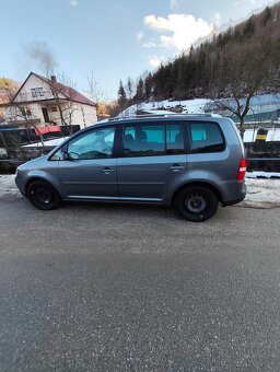 VW Touran 2,0TDI - 6