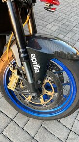 Aprilia Tuono 1000 R Factory - 6