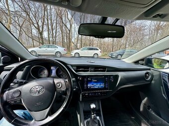 Toyota auris 1.6 valvematic, výbava executive - 6
