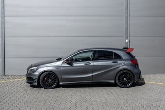 Mercedes-Benz A 45 AMG - 6