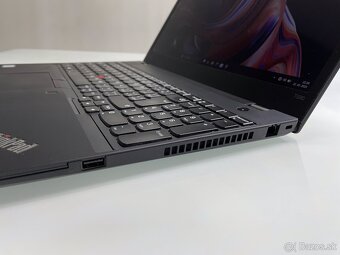 Lenovo ThinkPad T590 i5 / 16GB / 256 GB SSD dotykový - 6