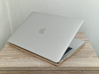 Apple MacBook Pro 13" SK 2019 TouchBar + Magic Mouse - 6