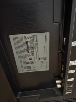 TV Samsung Crystal UHD UE75TU7172 - 6