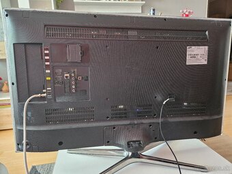 LED Smart Samsung TV 3D UE40H6470SS - 6
