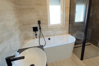 Luxusná vila na predaj - 40 metrov od Jadranského mora - 6
