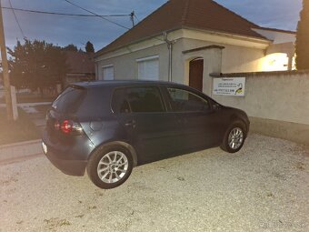 Na predaj golf 5 1.9 tdi 77kw Top stav - 6