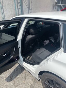 BMW 318D Touring - 6