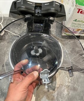 Tefal FZ 700037 ActiFry teplovzdušná fritéza - 6