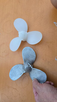 lodné vrtule – hliníková + plastová (3-listé) - 6