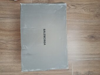 Balenciaga Runner Sneakers White Orange
- 6