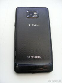 iPhone 4 a Samsung SII I9100 a - 6