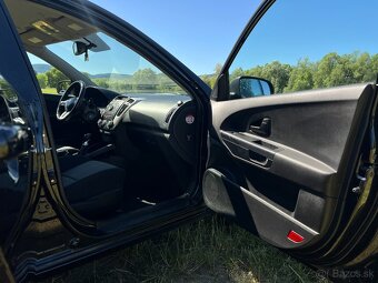 KIA CEED 1,4 G4FA s motorom po kompletnej generálnej oprave - 6