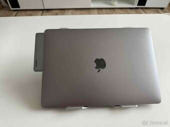 MacBook Air 13" - 6