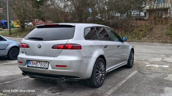 Alfa romeo 159 2,2 jts TI + bose 1700€ - 6