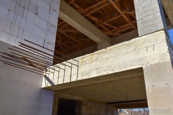 BEDES | Rod.dom v štádiu hrubej stavby, 128m2, pozemok 549m2 - 6