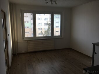 1 IZBOVÝ BYT NA PRENÁJOM - LUČENEC - 6