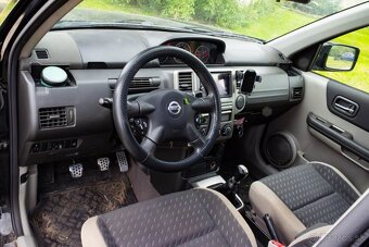 Nissan X-Trail 2.2 dCi Columbia Comfort - 6
