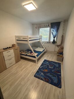 Predám komplet prerobený 2 izbový byt s balkónom v Žarnovici - 6