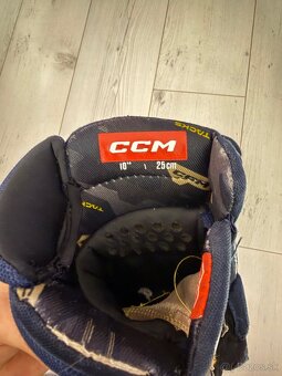 HOKEJOVÉ RUKAVICE CCM AS-V VEĽKOSŤ 10 TOP STAV - 6