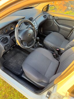 Ford focus kombi 1,6 16v benzín - 6