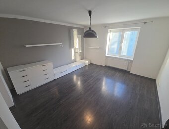 Na predaj 2 izbový byt s balkónom v Poprade centrum - 6