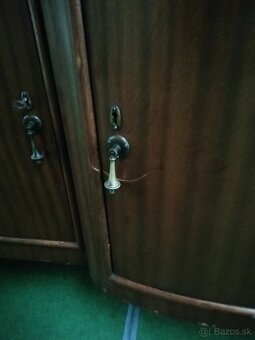 Príborník, stôl a stoličky - 6