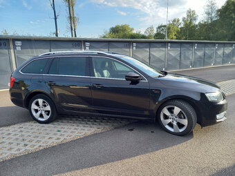 Škoda Octavia Combi 2.0 TDI - 6