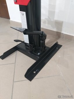 Hydraulický sťahovák pružín - 6