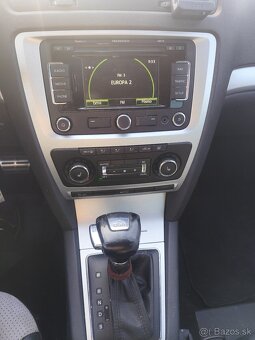Škoda Octavia RS 2.0 TDi 125kw DSG combi 2010 - 6