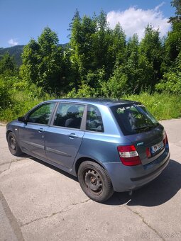 FIAT Stilo 1,6 16 V Dynamic - 6