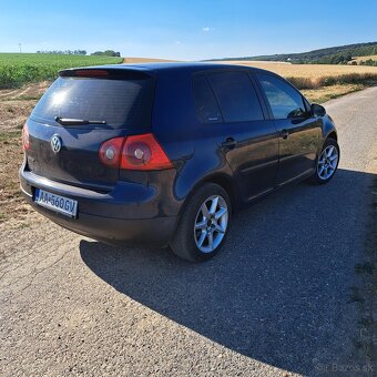 Volkswagen Golf 5 - 6