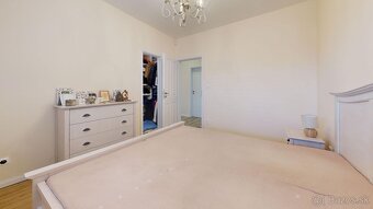 Na predaj priestranný rodinný dom v Slovenskej Novej Vsi - 6