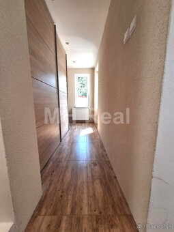 ROZHANOVCE - Zrekonštruovaný RD iba 10 km od Košíc - 6