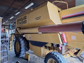NEW HOLLAND TX66 - 6