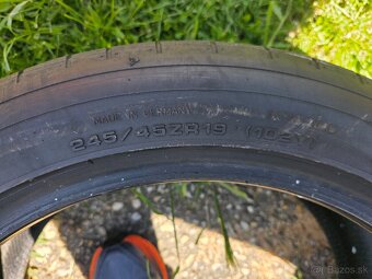 255/45 R19 - 6