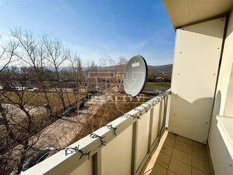 Slnečná garsónka - 29 m2 v Bratislave – Vajnory,... - 6