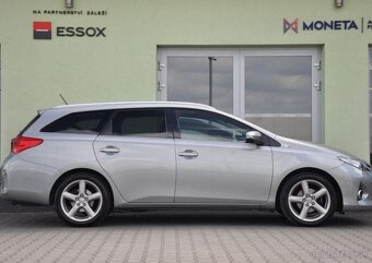 Toyota Auris 1,6I ČR KEYLESS 2xKOLA KAMERA 97 kw - 6