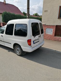 Predám VOLKSWAGEN CADDY 1,4 benzín - 6