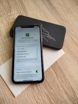 iPhone 11 64GB čierny - 6