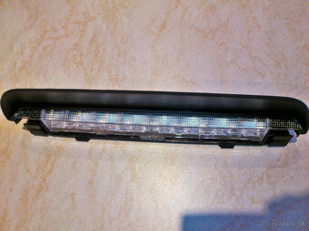 tretie brzdové svetlo na BMW 4´ - 6