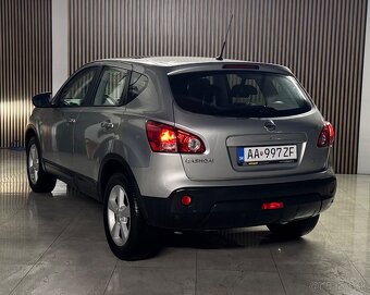 Nissan Qashqai 2.0 dCi 4x4 Automat/Vysoká výbava - 6