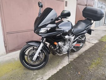 YAMAHA FAZER 600 72 KW r.v.2005 stk a ek 5/2029 - 6