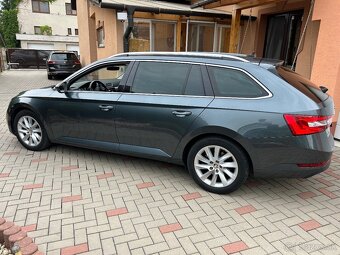 Škoda Superb Combi iV 1.4TSI PHEW 160kw DSG Style - 6