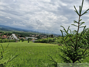 Pozemok s pivničným domčekom - najkrajší výhľad v Pukanci - 6