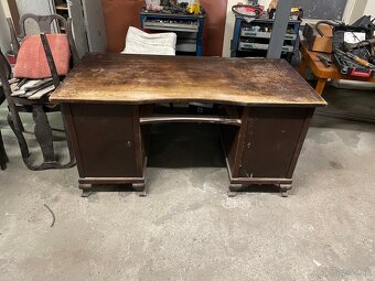 Starožitní nábytok - 6