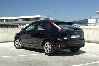 Ford Focus 1.6 16V Duratec Classic X 100k - 6